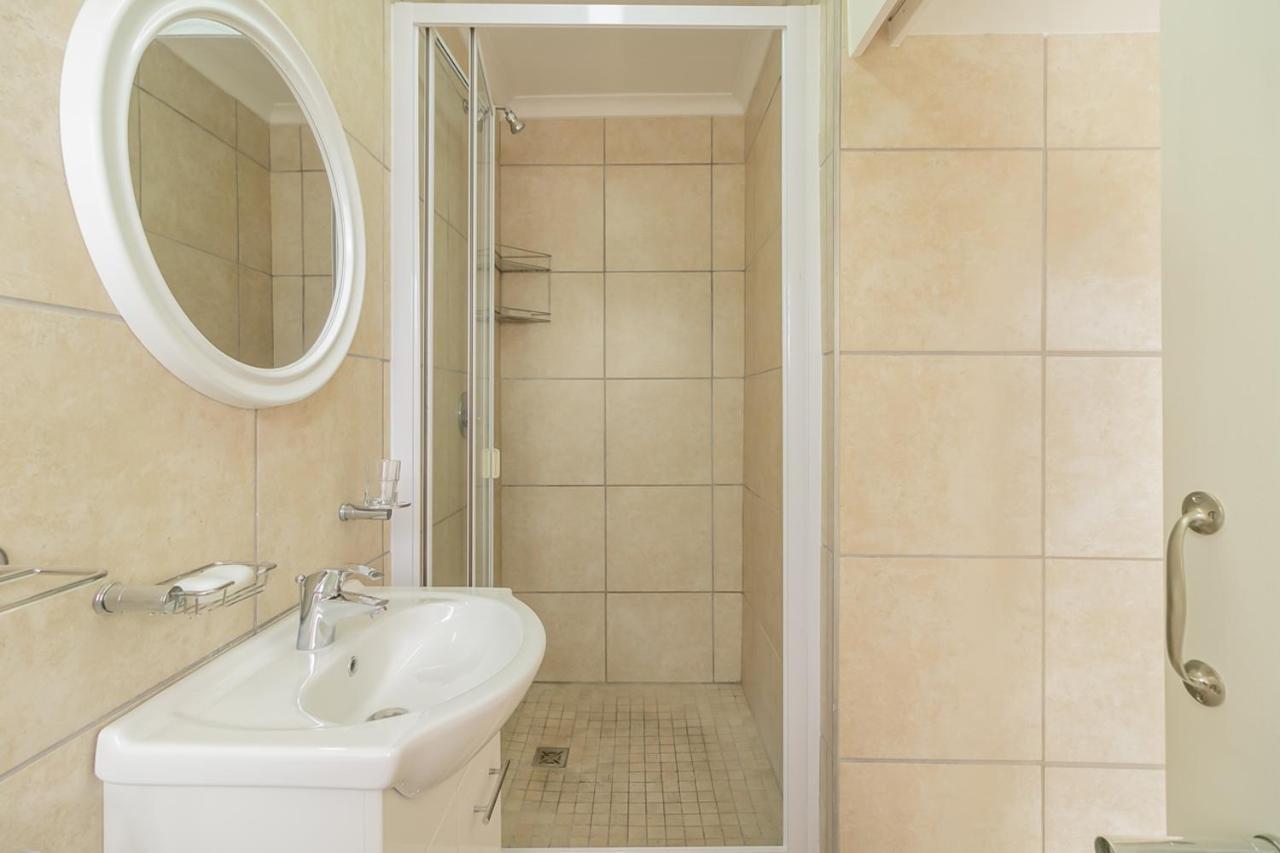 Laguna Grove 10 クニスナ エクステリア 写真