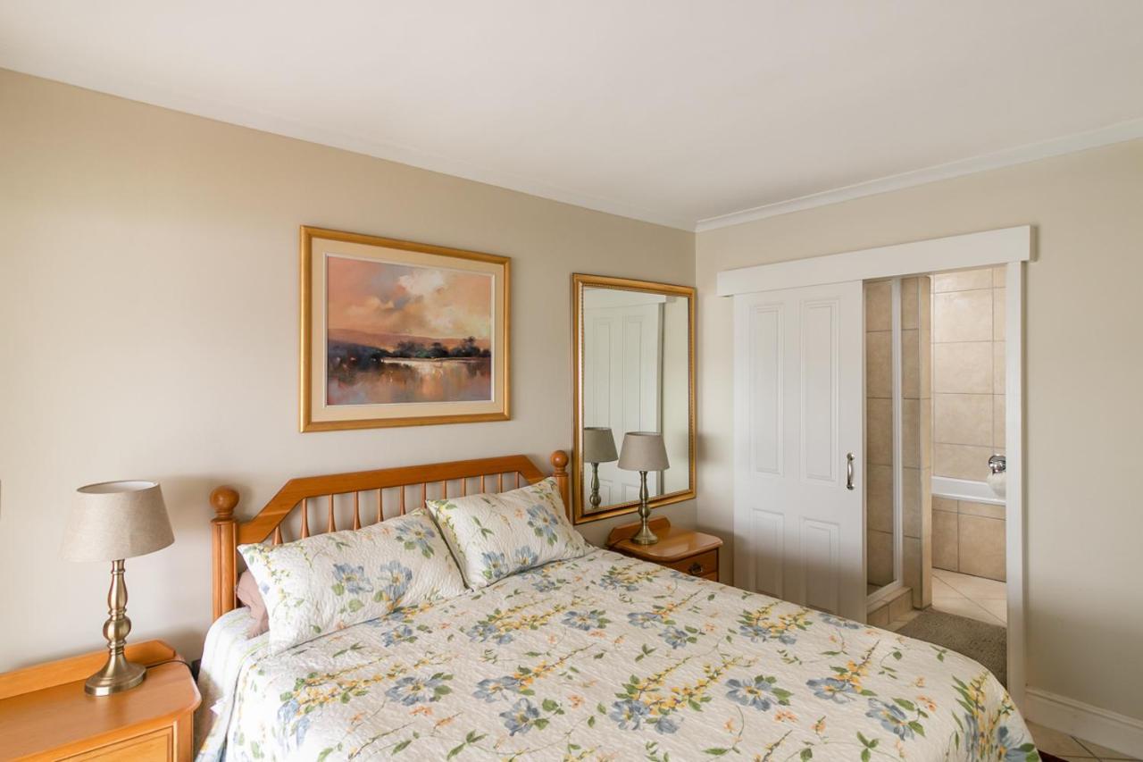 Laguna Grove 10 クニスナ エクステリア 写真